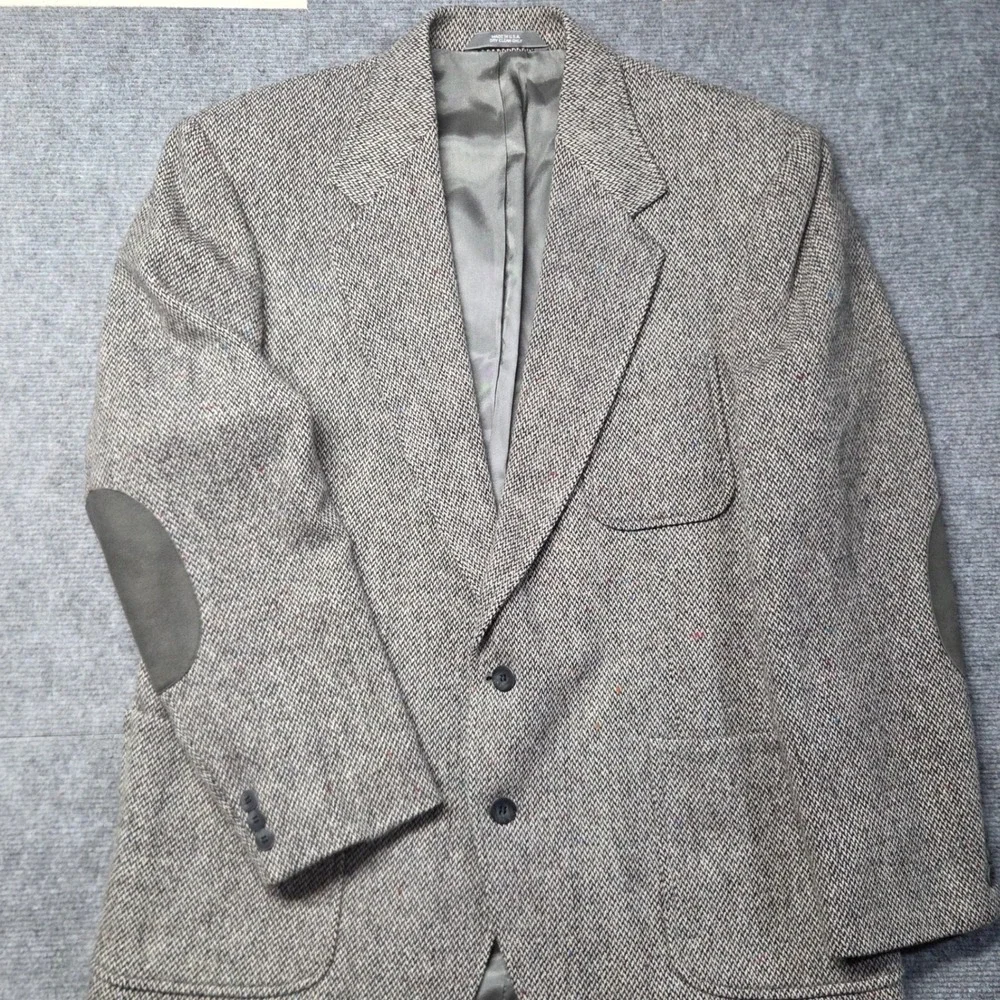 Haggar Gallery Mens Gray Wool Herringbone Blazer Elbow Patches Sport Coat 45R